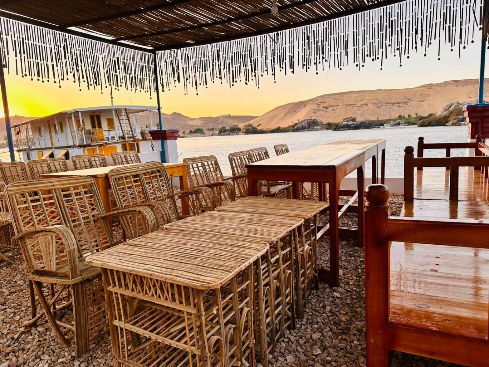 Nile Bride Hotel Aswan Exterior photo